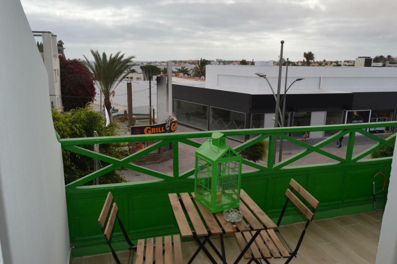 Estudios Center Corralejo Exterior foto